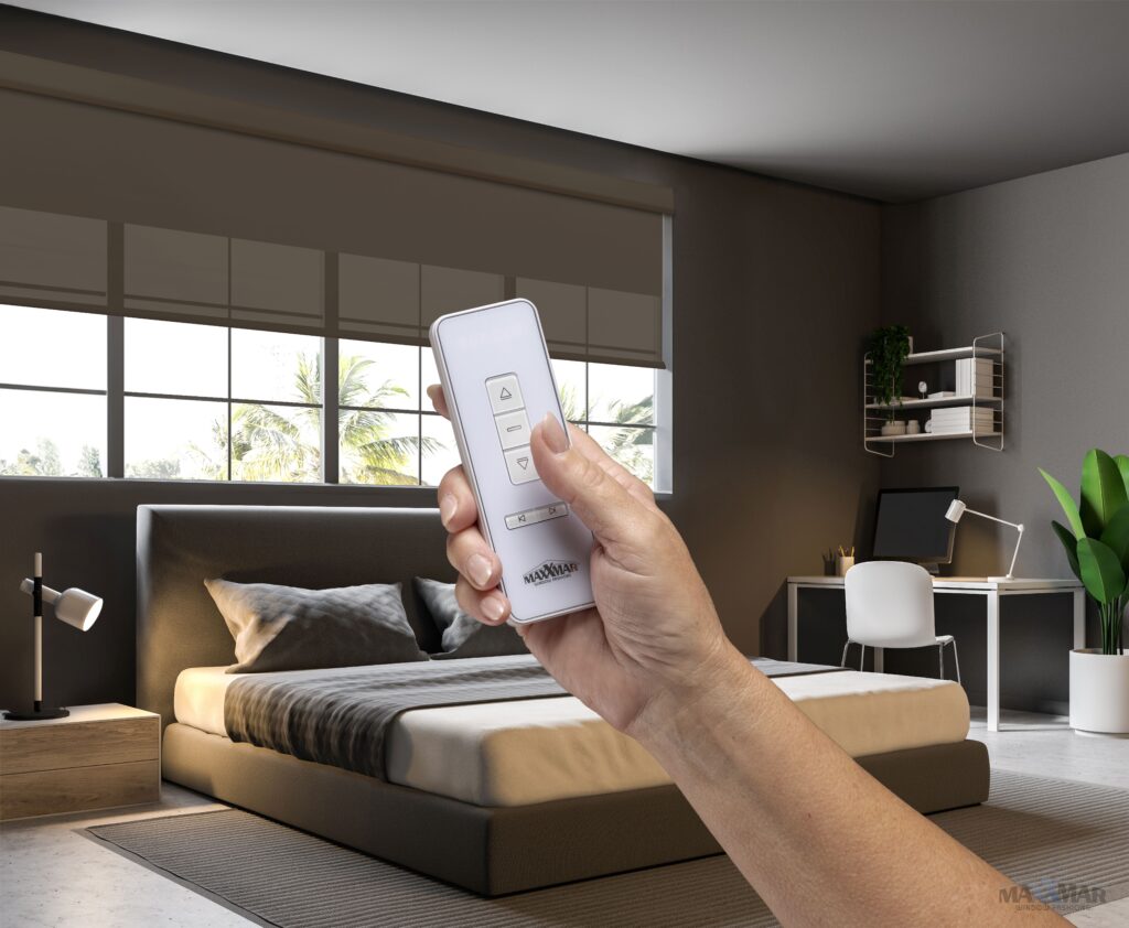 Services roller remote new